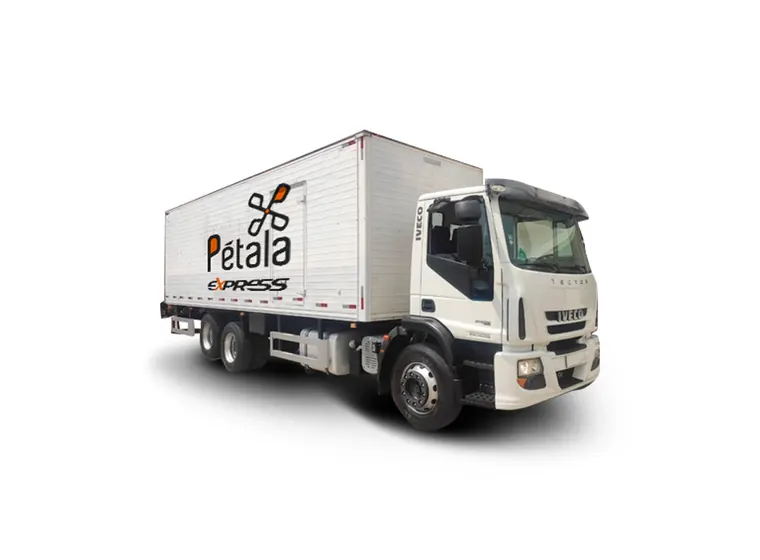 Iveco Tector Trucado da frota Pétala Express para carga B2B
